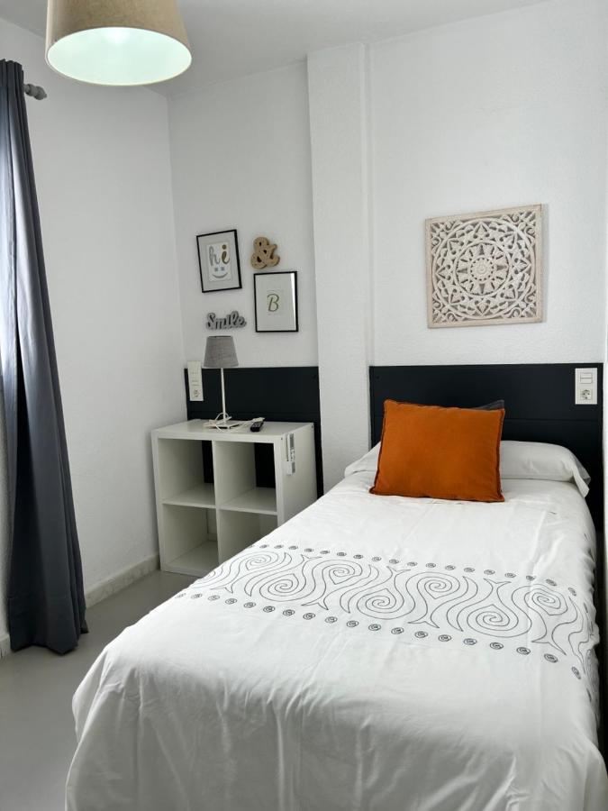 Hostal Berlin Marbella Dış mekan fotoğraf