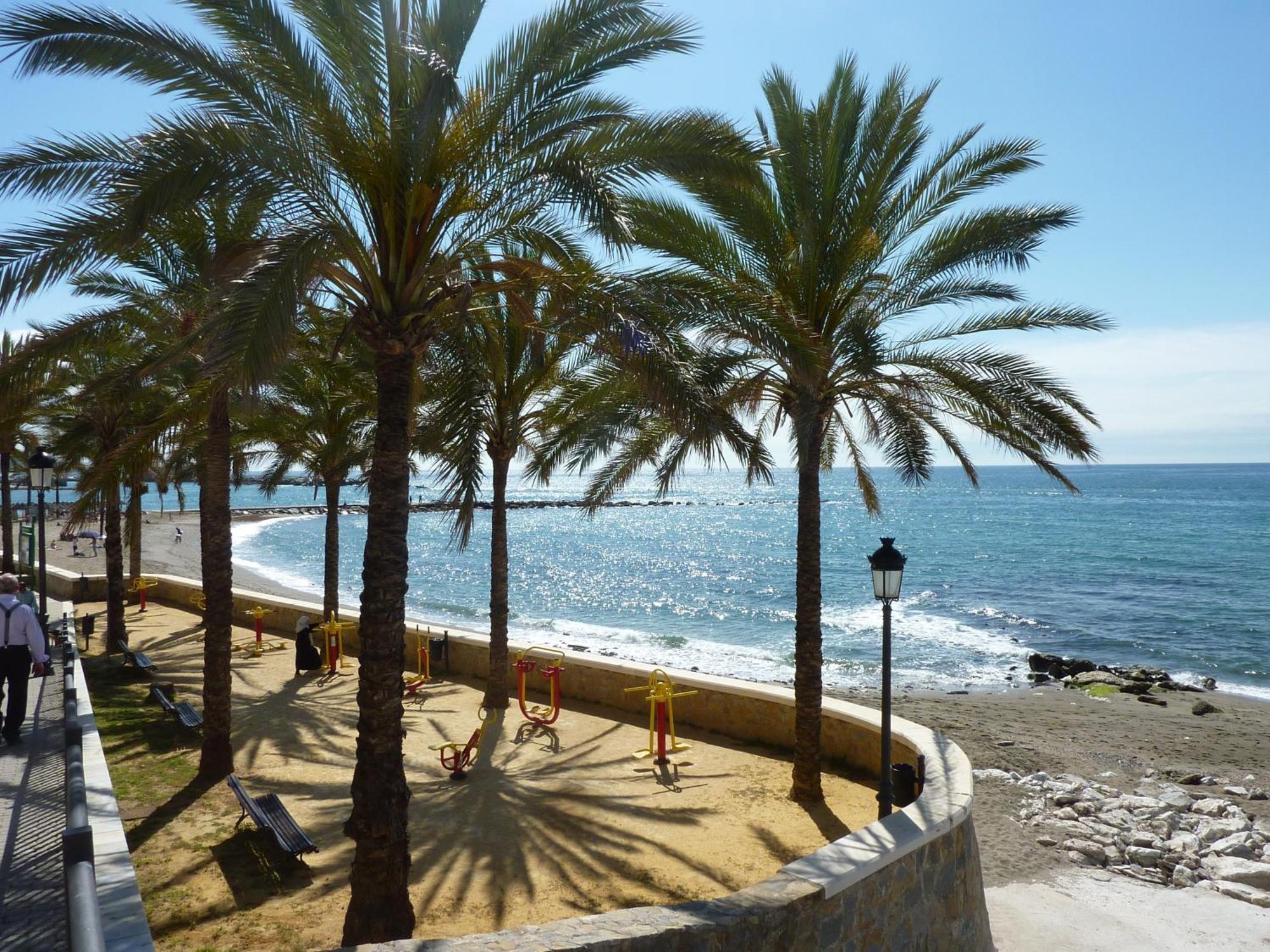 Hostal Berlin Marbella Dış mekan fotoğraf