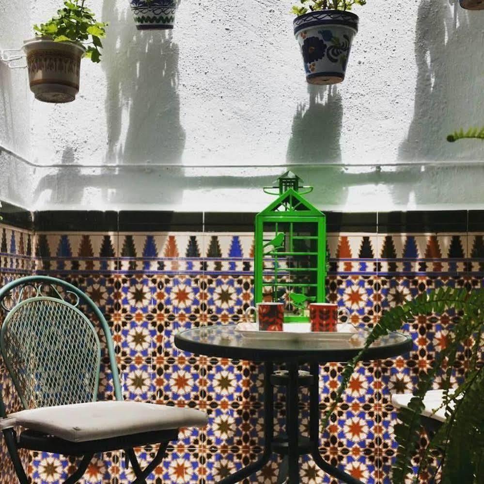Hostal Berlin Marbella Dış mekan fotoğraf